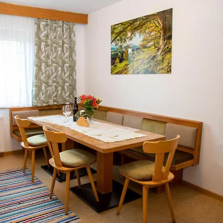 דירה Haus Tirol קאפל