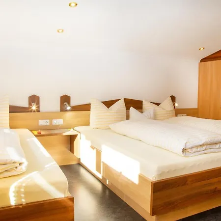 Haus Tirol 아파트