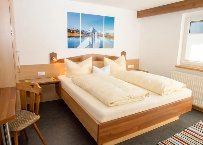 Haus Tirol アパート *