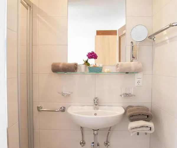 アパート Haus Tirol カップル