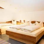 Lägenhet Haus Tirol *